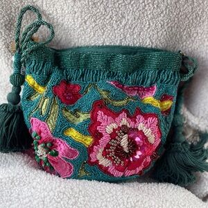 VIRAL - Embroidered Floral Bag - Green and Pink